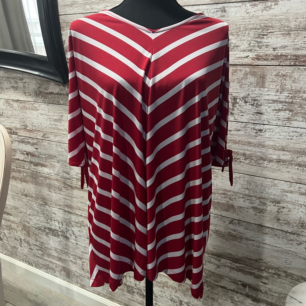 Red and white stripes blouse like new.